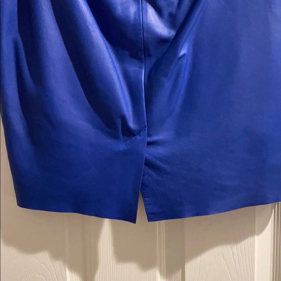 Blue Elie Tahari leather skirt - Picture 4 of 7